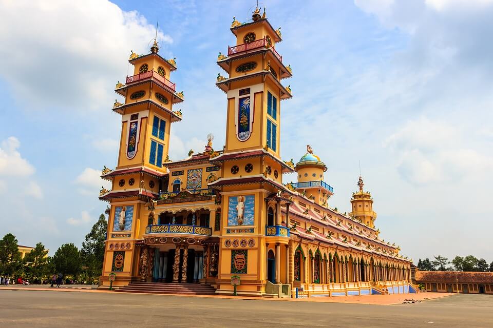 cao dai temple